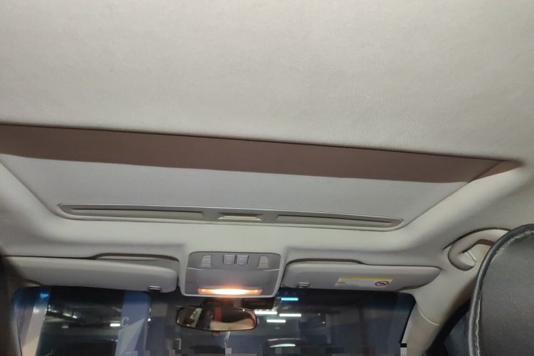 Used Buick GT 2012 XT 1.6L Automatic Fashion Edition Headliner