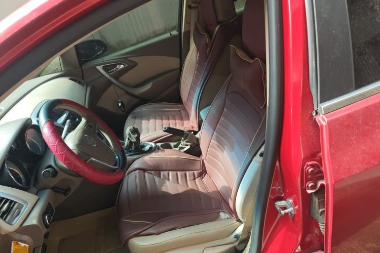 Used Buick GT 2012 GT 1.6L Manual Entry-Level Model Left Front Seat