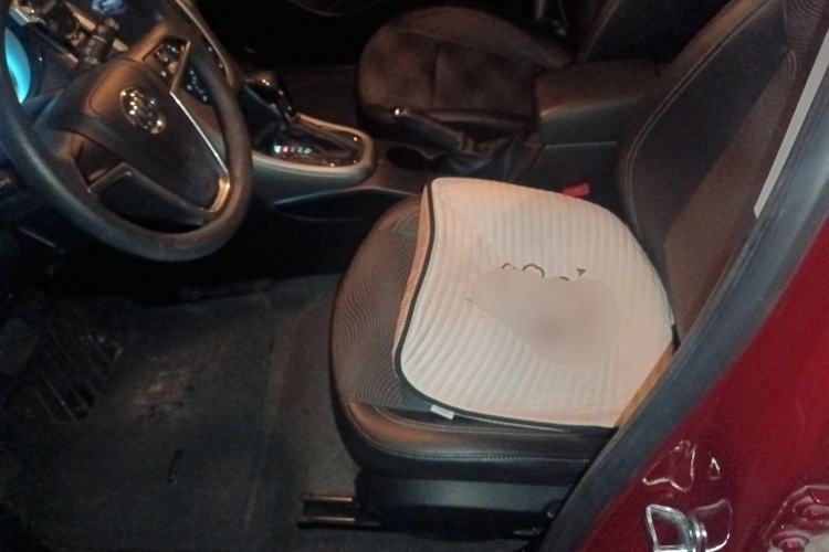Used Buick GT 2012 XT 1.6L Automatic Fashion Edition Left Front Seat
