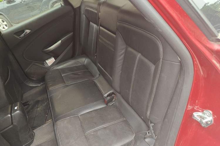 Used Buick GT 2012 GT 1.8L Automatic Fashionable Leather Edition Left Rear Seat