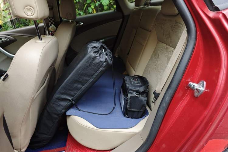 Used Buick GT 2012 GT 1.6L Automatic Fashion Edition Left Rear Seat