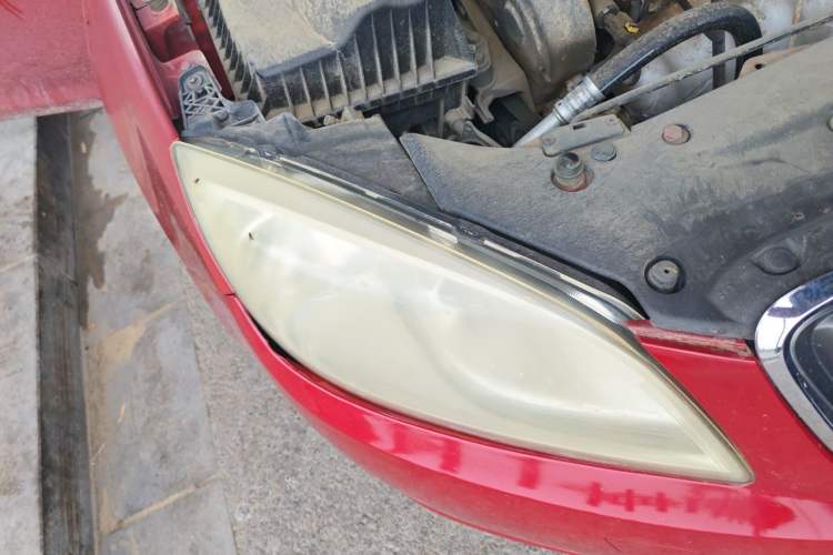 Used Buick GT 2012 GT 1.6L Automatic Fashion Edition Right Front Headlight