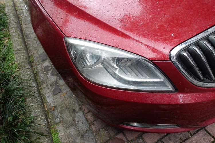 Used Buick GT 2012 GT 1.8L Automatic Fashionable Leather Edition Right Front Headlight
