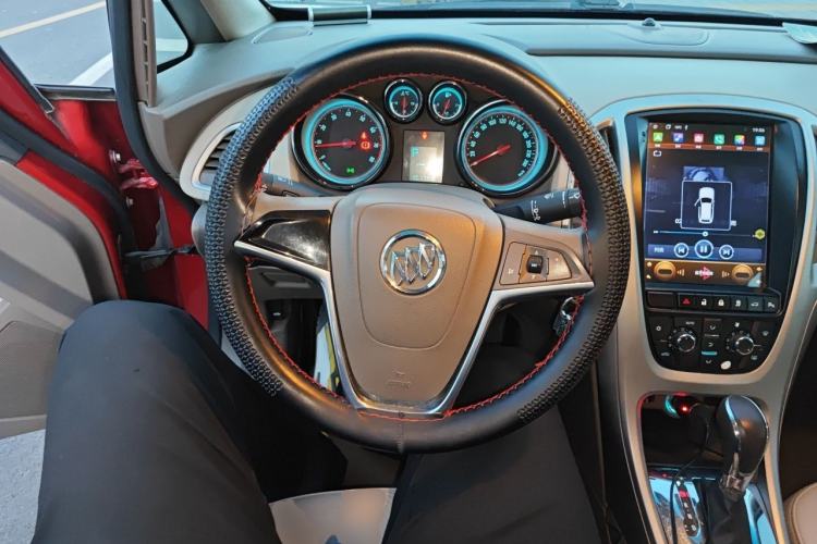 Used Buick GT 2012 GT 1.6L Automatic Comfort Edition Steering Wheel