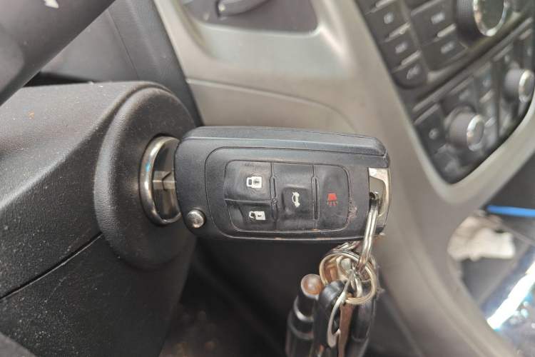 Used Buick GT 2012 GT 1.8L Automatic Fashionable Leather Edition Vehicle Key