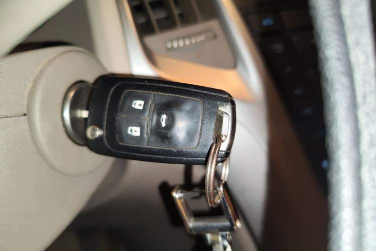 Used Buick GT 2012 GT 1.6L Automatic Fashion Edition Vehicle Key