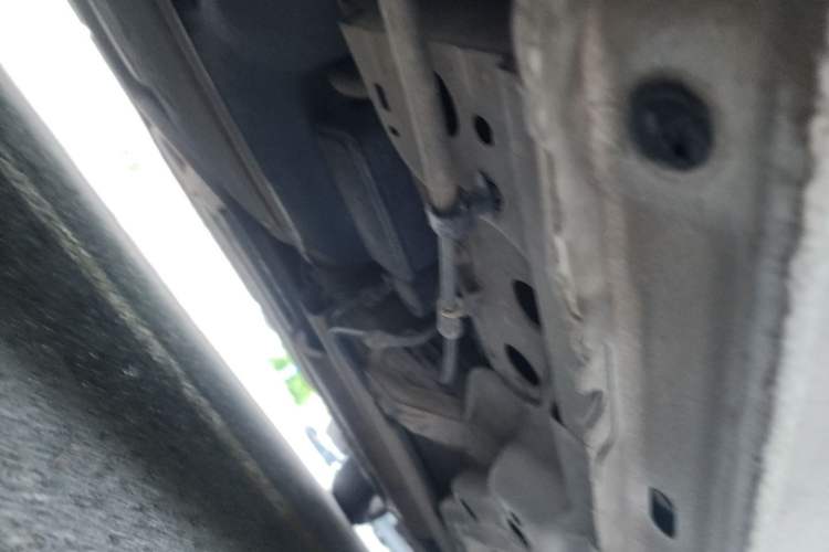 Used Buick GT 2012 GT 1.6L Manual Entry-Level Model Chassis Rear Right