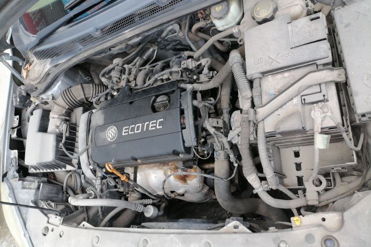 Used Buick GT 2012 GT 1.6L Manual Entry-Level Model Engine Bay