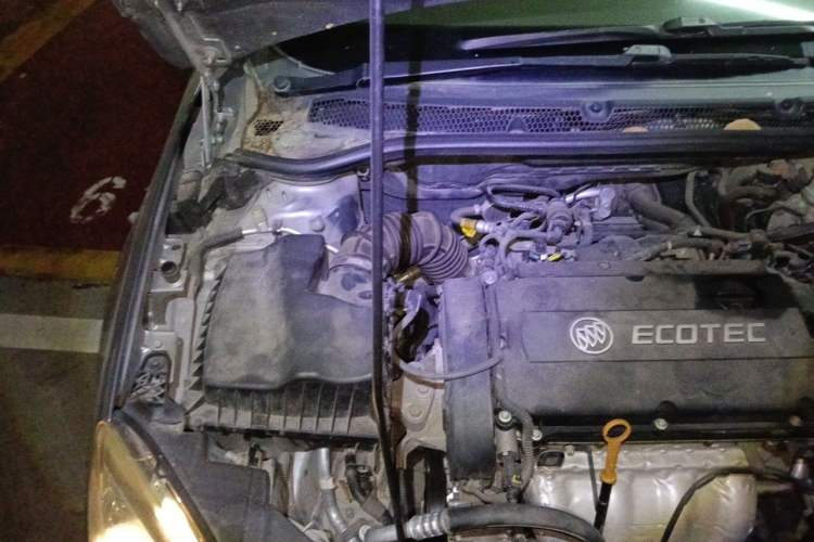 Used Buick GT 2012 GT 1.6L Automatic Comfort Edition Engine Bay Right
