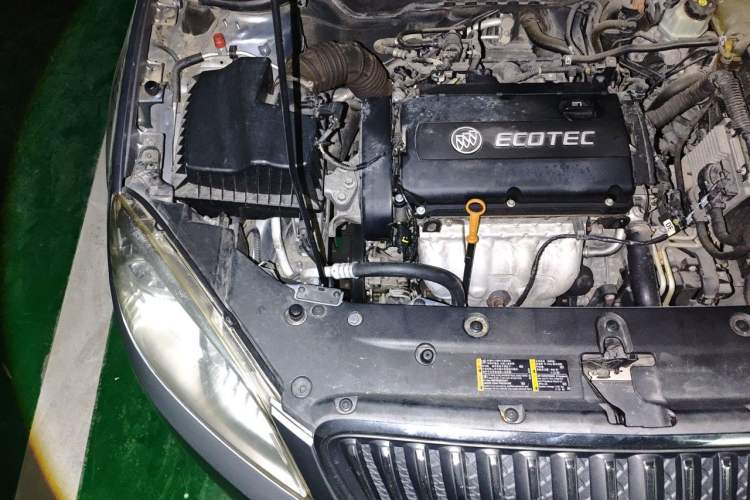 Used Buick GT 2012 GT 1.6L Automatic Comfort Edition Engine Bay Right