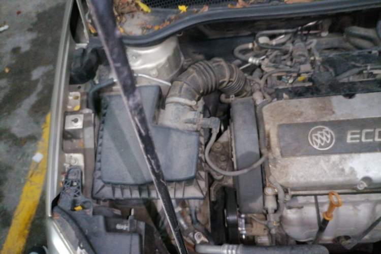 Used Buick GT 2012 GT 1.6L Automatic Comfort Edition Engine Bay Right