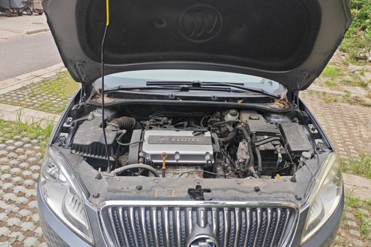 Used Buick GT 2012 GT 1.6L Automatic Fashion Edition Engine Bay
