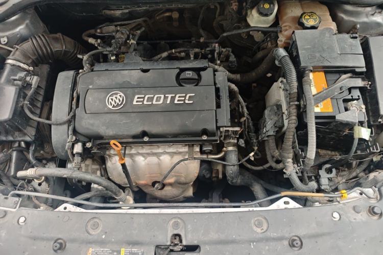 Used Buick GT 2012 GT 1.6L Manual Entry-Level Model Engine Bay