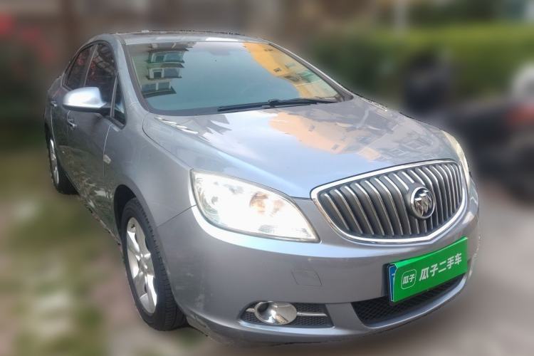 Used Buick GT 2012 GT 1.6T Stylish Sporty Leather Edition Front Right 45 Deg