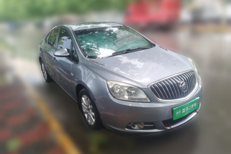 Used Buick GT 2012 GT 1.6L Automatic Fashion Edition Front Right 45 Deg