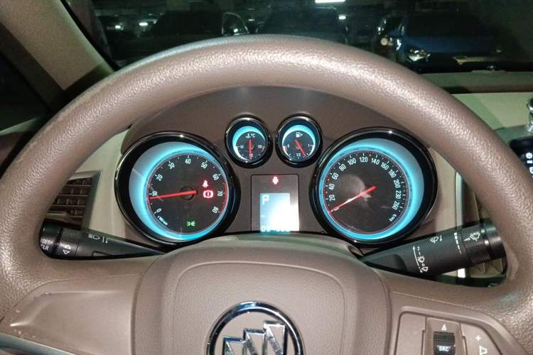 Used Buick GT 2012 GT 1.6L Automatic Comfort Edition Instrument Cluster