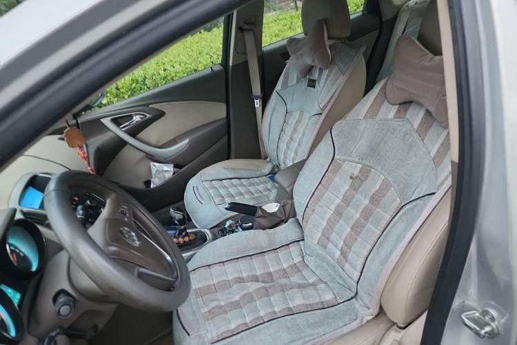 Used Buick GT 2012 GT 1.6L Manual Entry-Level Model Left Front Seat
