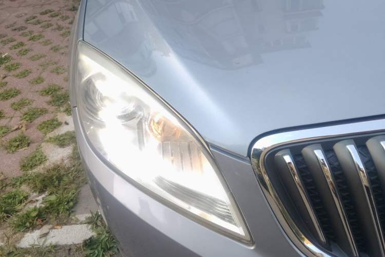 Used Buick GT 2012 GT 1.6T Stylish Sporty Leather Edition Right Front Headlight