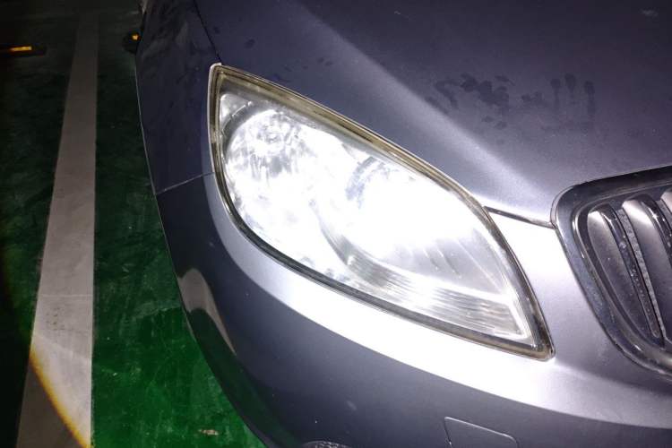 Used Buick GT 2012 GT 1.6L Automatic Comfort Edition Right Front Headlight