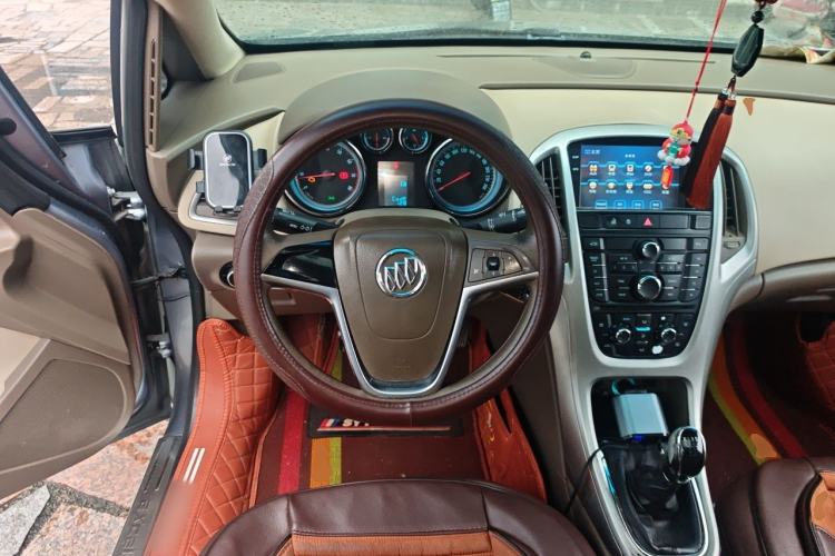 Used Buick GT 2012 GT 1.6L Manual Entry-Level Model Steering Wheel