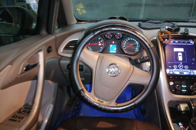 Used Buick GT 2012 GT 1.6L Automatic Comfort Edition Steering Wheel