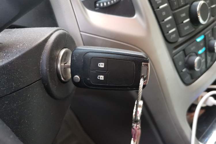 Used Buick GT 2012 GT 1.6L Automatic Fashion Edition Vehicle Key