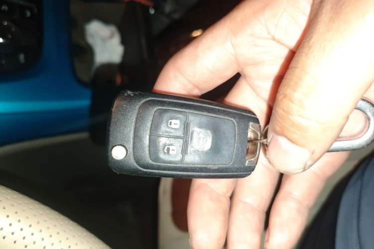 Used Buick GT 2012 GT 1.6L Automatic Comfort Edition Vehicle Key