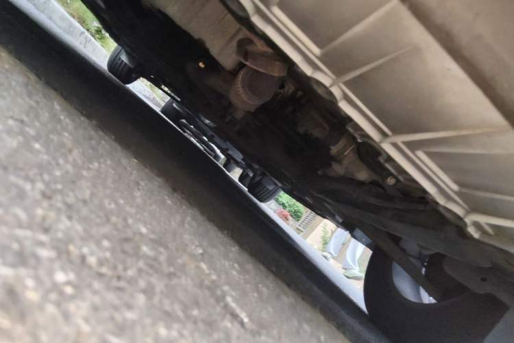 Used Buick GT 2012 XT 1.6L Automatic Fashion Edition Chassis Front