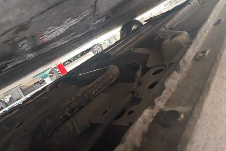Used Buick GT 2012 GT 1.6L Automatic Comfort Edition Chassis Rear Left