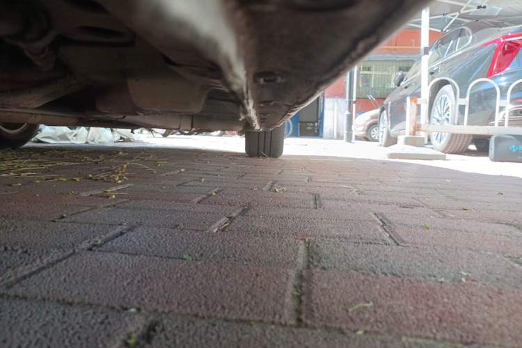 Used Buick GT 2012 GT 1.6L Manual Entry-Level Model Chassis Rear Right