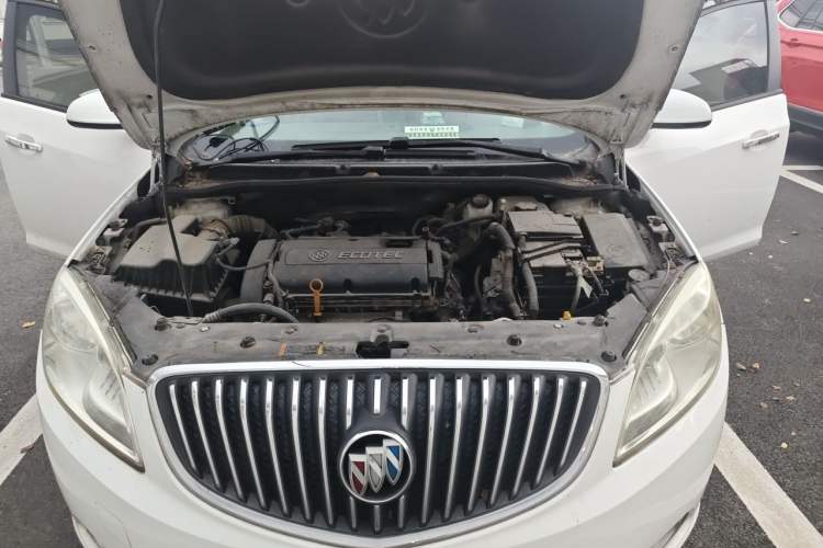 Used Buick GT 2012 GT 1.6L Automatic Fashion Edition Engine Bay