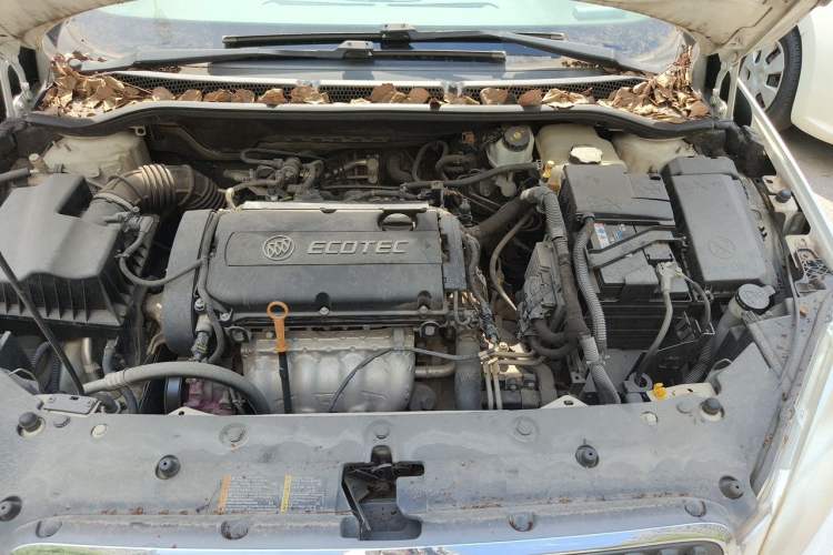 Used Buick GT 2012 GT 1.6L Automatic Fashion Edition Engine Bay