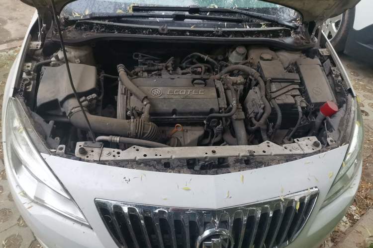 Used Buick GT 2012 XT 1.6T Fashion Sport Edition Engine Bay
