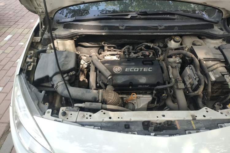 Used Buick GT 2012 XT 1.6T Fashion Sport Edition Engine Bay Right