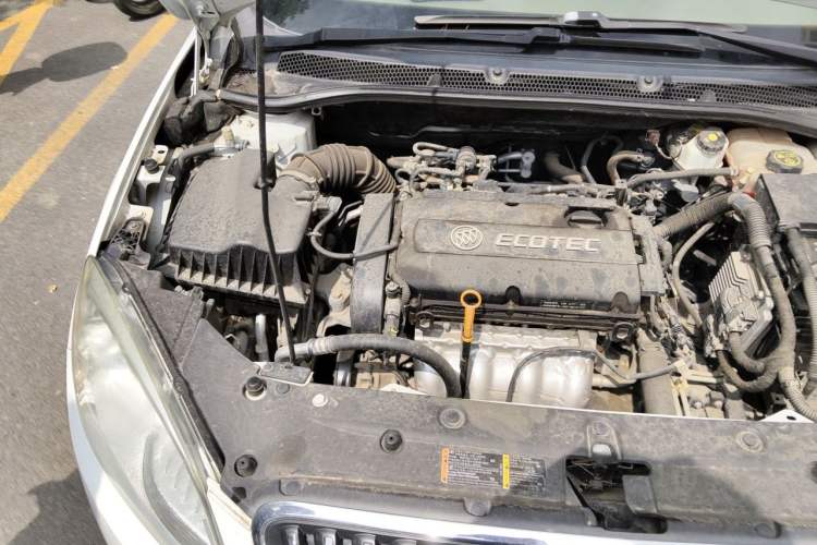 Used Buick GT 2012 GT 1.6L Automatic Comfort Edition Engine Bay Right