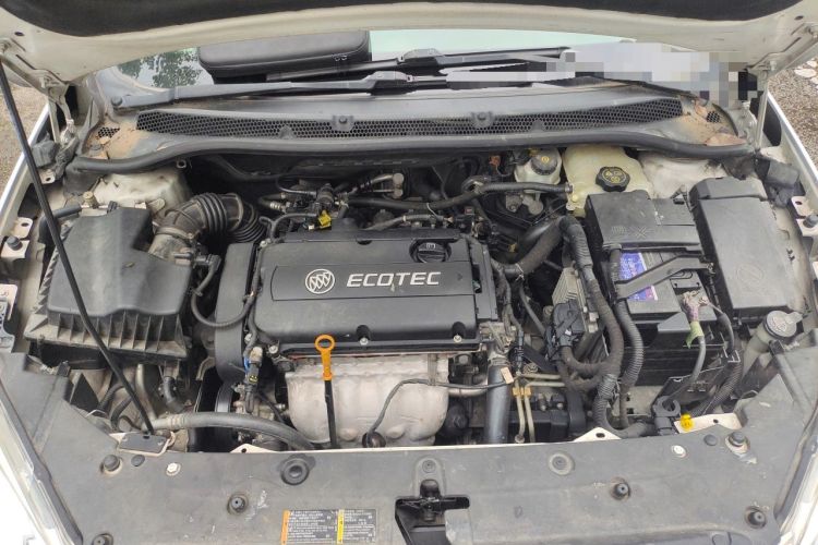 Used Buick GT 2012 GT 1.6L Automatic Fashion Edition Engine Bay