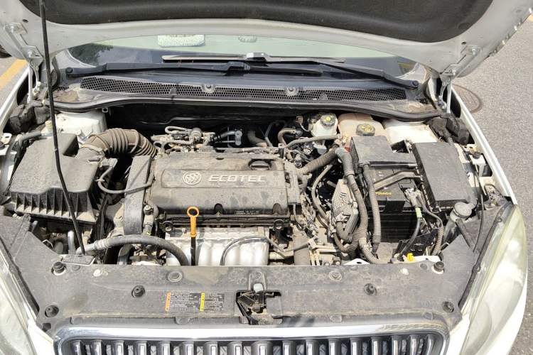 Used Buick GT 2012 GT 1.6L Automatic Comfort Edition Engine Bay