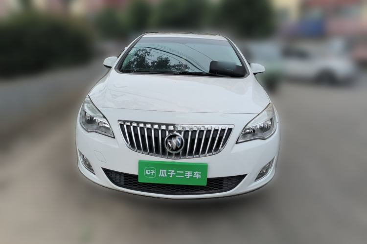 Used Buick GT 2012 XT 1.6L Automatic Comfort Edition Front