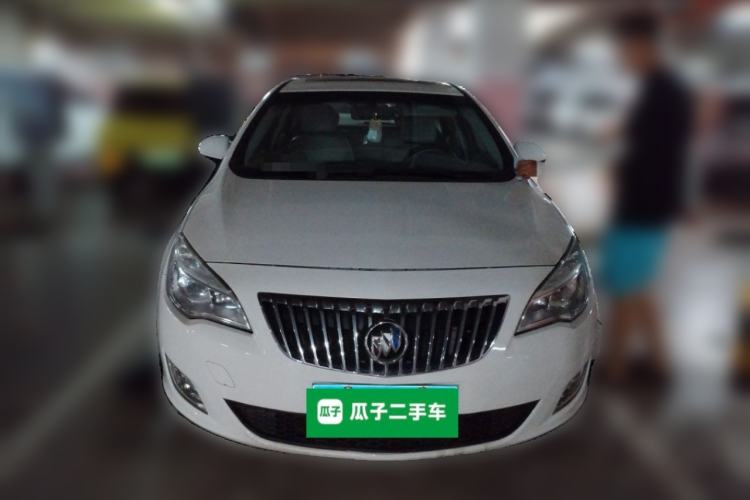 Used Buick GT 2012 XT 1.6L Automatic Fashion Edition Front