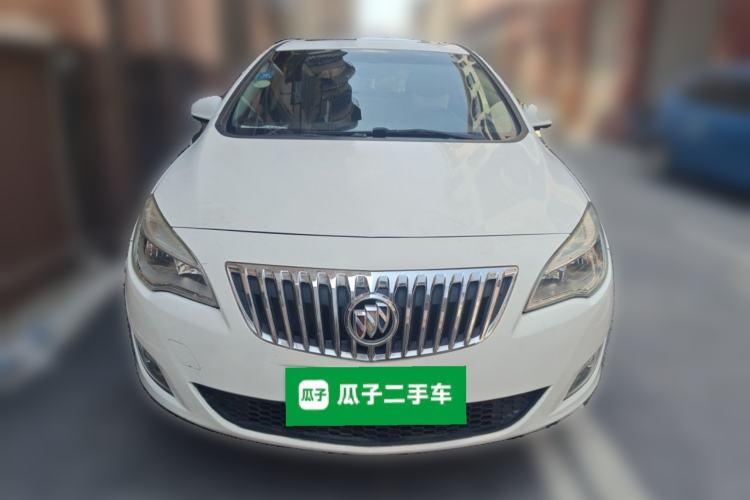 Used Buick GT 2012 XT 1.6L Automatic Fashion Edition Front