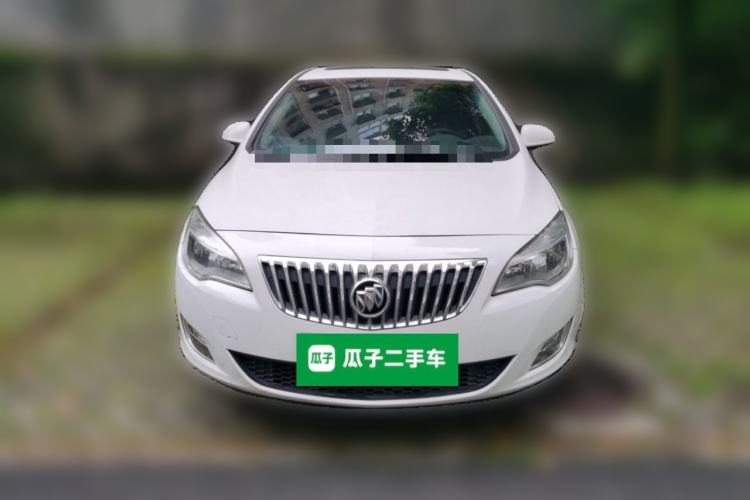 Used Buick GT 2012 XT 1.6L Automatic Fashion Edition Front