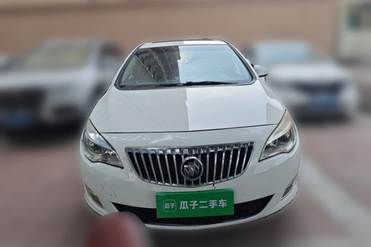 Used Buick GT 2012 XT 1.6L Automatic Fashion Edition Front