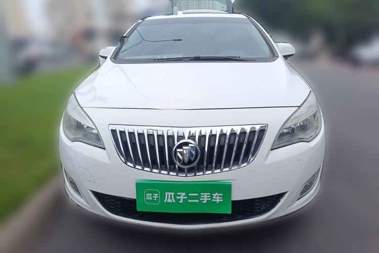 Used Buick GT 2012 XT 1.6L Manual Entry-Level Model Front