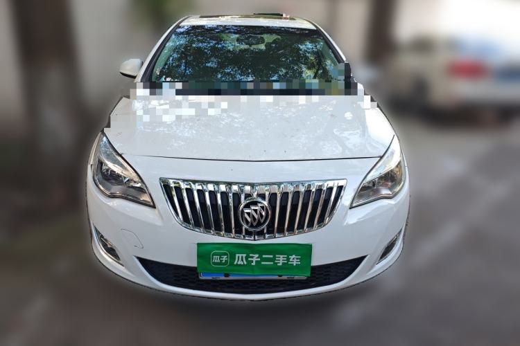 Used Buick GT 2012 XT 1.6L Automatic Fashion Edition Front