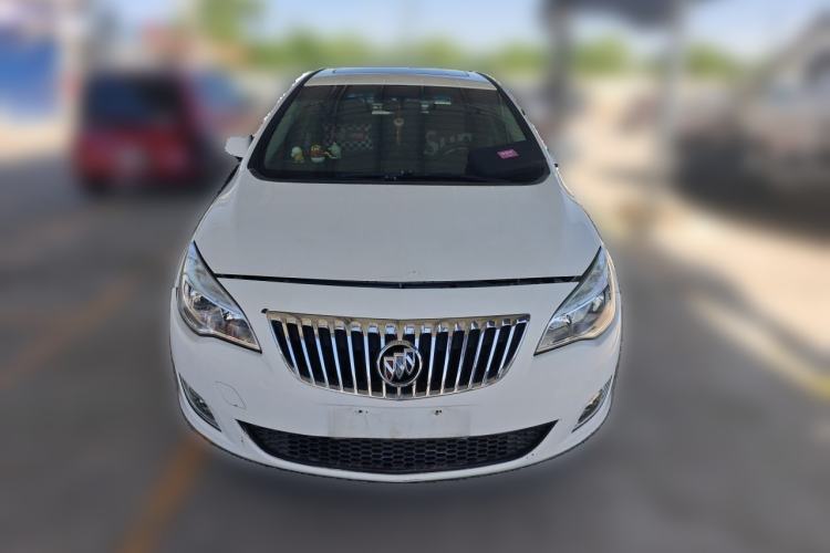 Used Buick GT 2012 XT 1.6L Automatic Fashion Edition Front