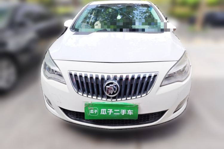 Used Buick GT 2012 XT 1.6L Automatic Fashion Edition Front