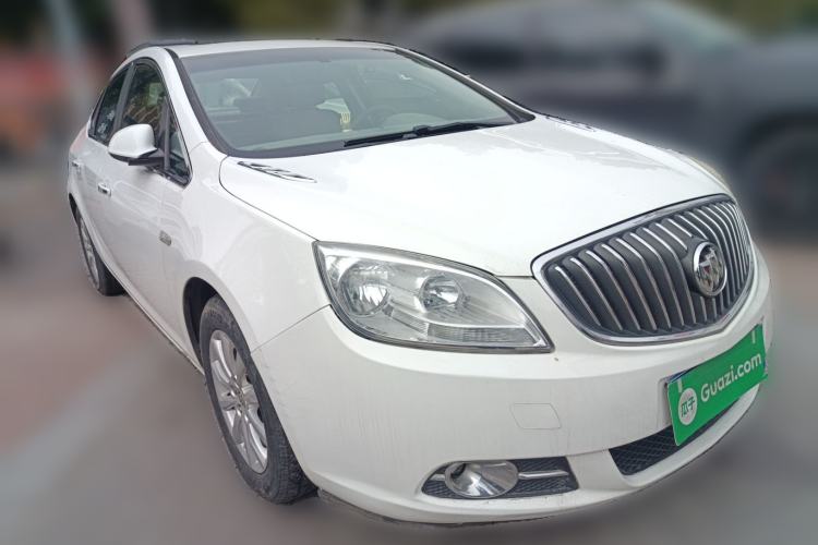 Used Buick GT 2012 GT 1.6L Automatic Fashion Edition Front Right 45 Deg