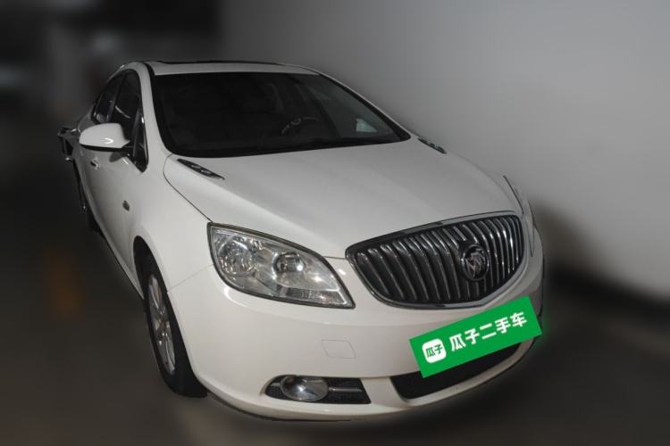 Used Buick GT 2012 GT 1.6L Automatic Fashion Edition Front Right 45 Deg