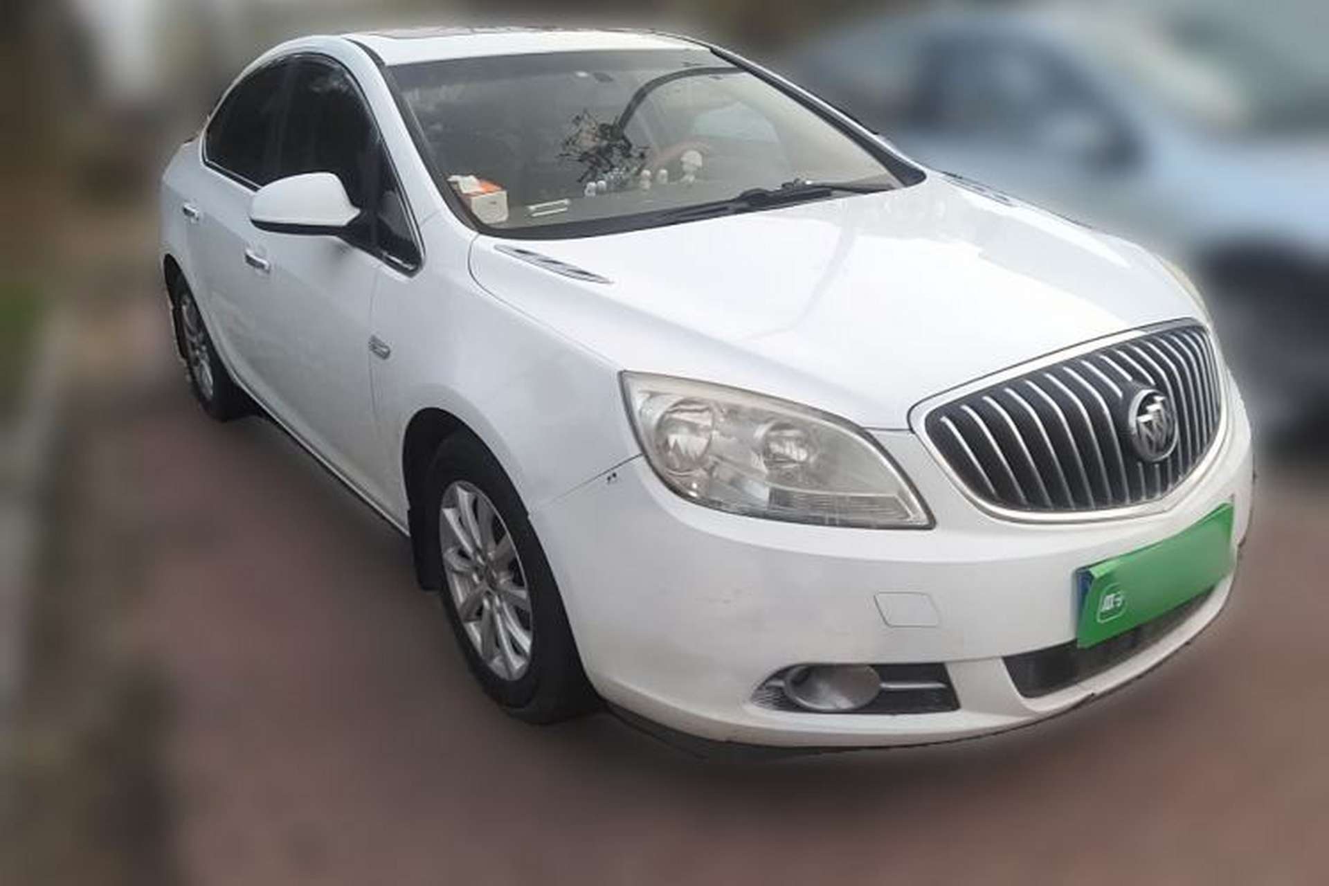 Used Buick GT 2012 GT 1.6L Manual Entry-Level Model Front Right 45 Deg