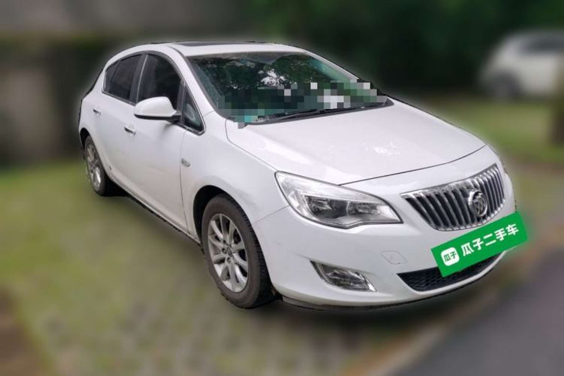 Used Buick GT 2012 XT 1.6L Automatic Fashion Edition Front Right 45 Deg